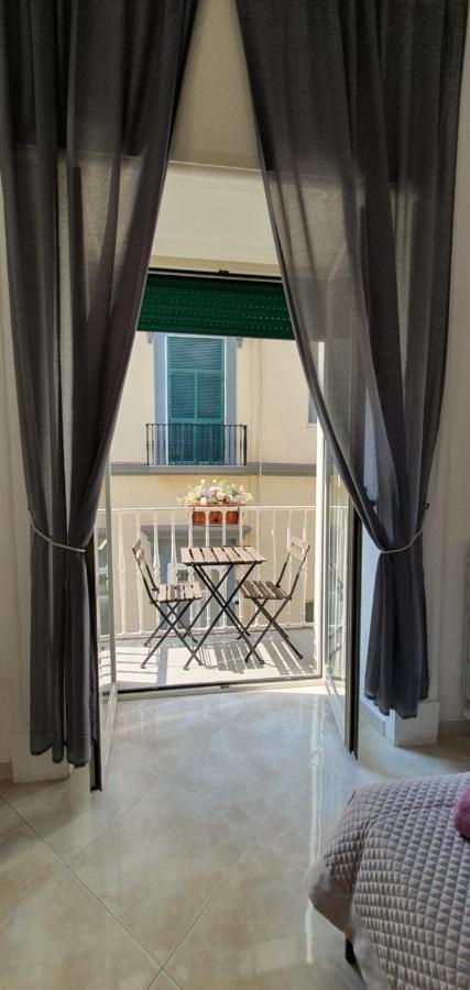 De Lollis Apartments Napoli Eksteriør billede