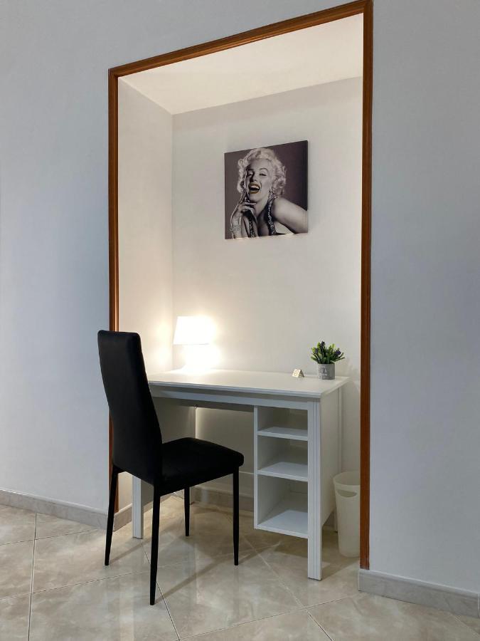 De Lollis Apartments Napoli Eksteriør billede