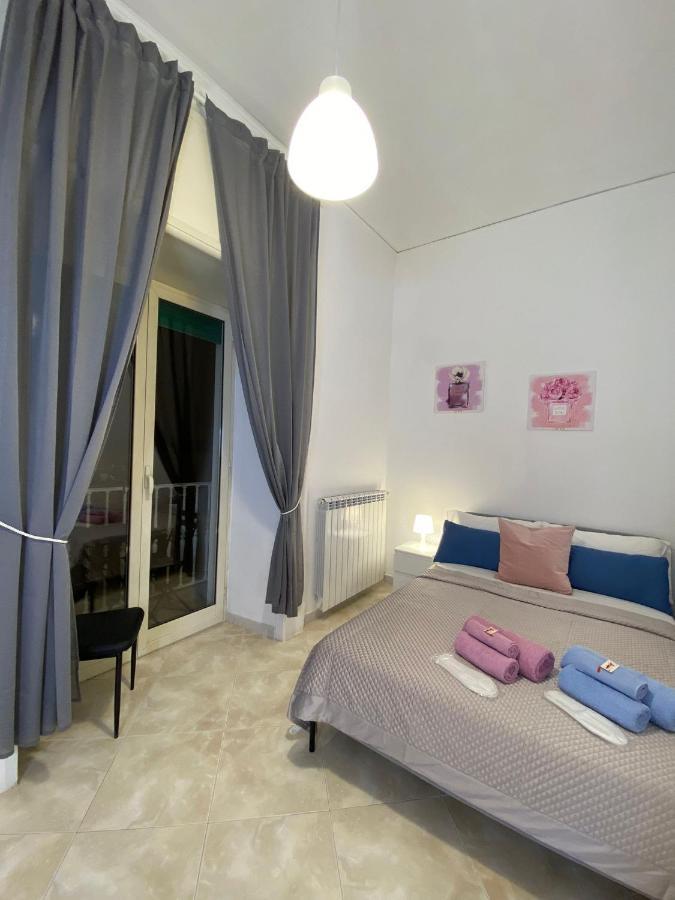 De Lollis Apartments Napoli Eksteriør billede