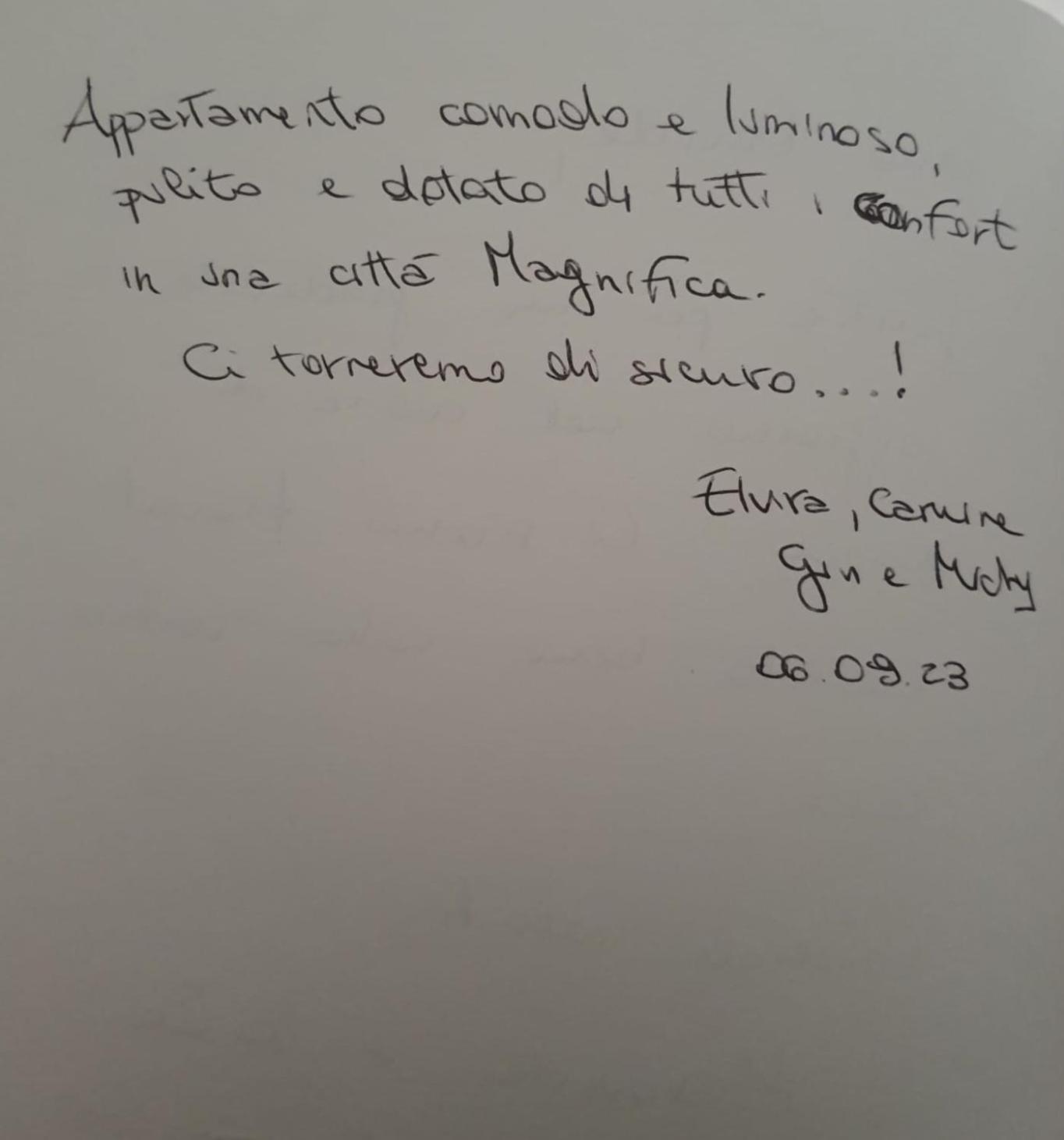 De Lollis Apartments Napoli Eksteriør billede