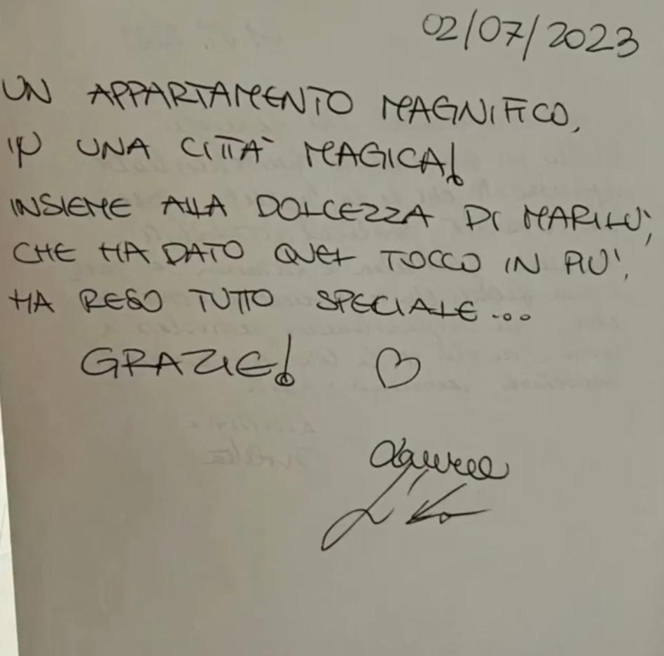 De Lollis Apartments Napoli Eksteriør billede